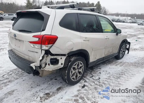 2021 Subaru Forester Premium из США, поврежденный, VIN JF2SKAFCXMH564760